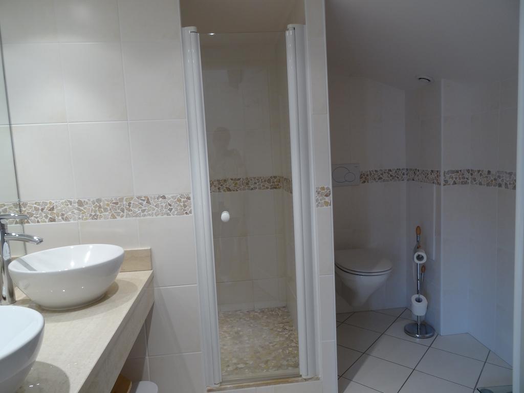 Gentilhommiere De Collonges Bed & Breakfast Prisse Room photo